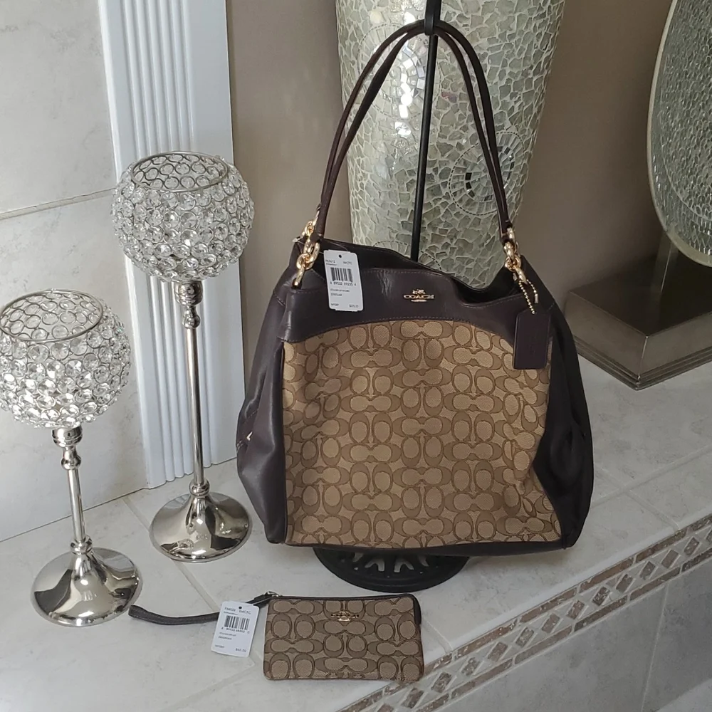 🤎🤎 COACH Lexy Signature Shoulder Bag & Matching Wristlet Wallet 🤎🤎